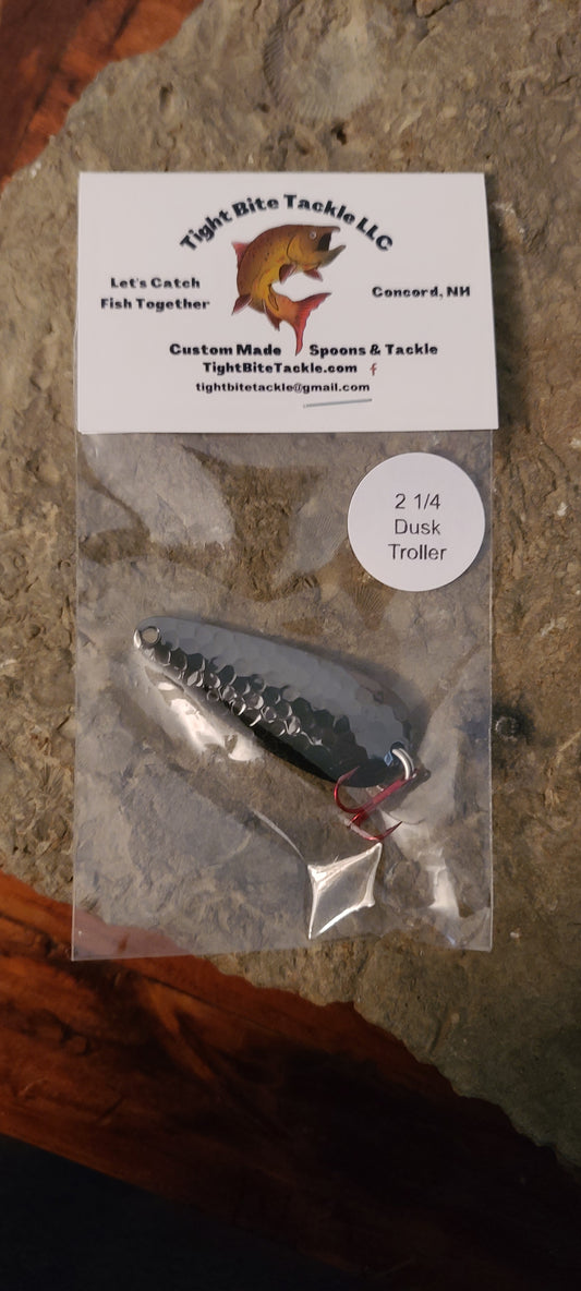 Dusk troller image 0